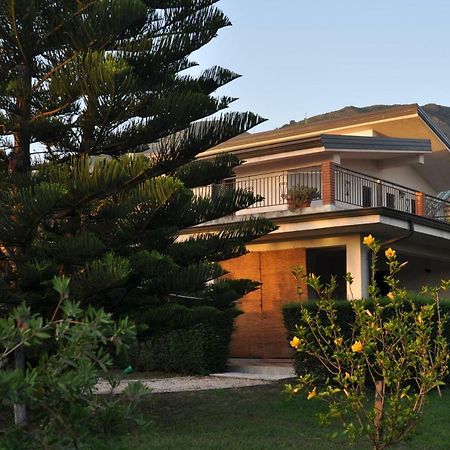 Villa Lidia 파올라 외부 사진