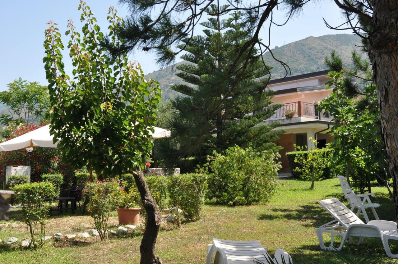 Villa Lidia 파올라 외부 사진